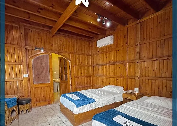 Yasmina * Dahab