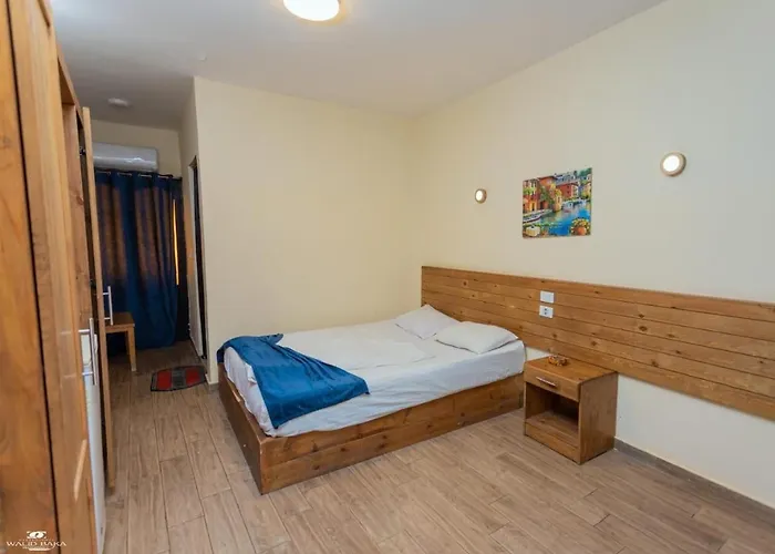 Yasmina Otel *